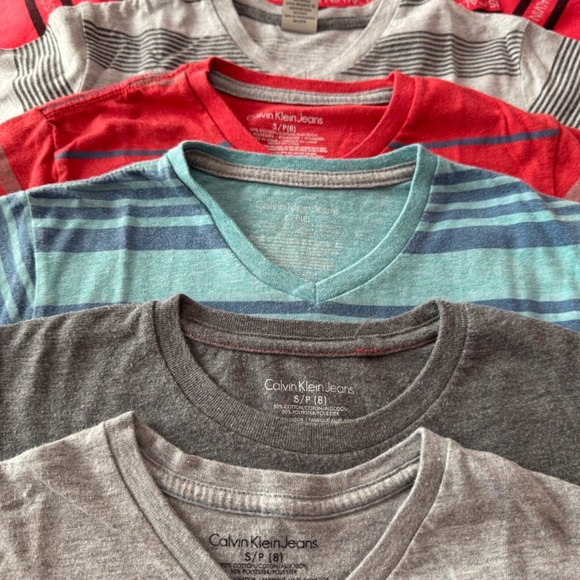 Calvin Klein Assorted Boys T-Shirts in Gray, Red,Blue and multicolored - Picture 2 of 9